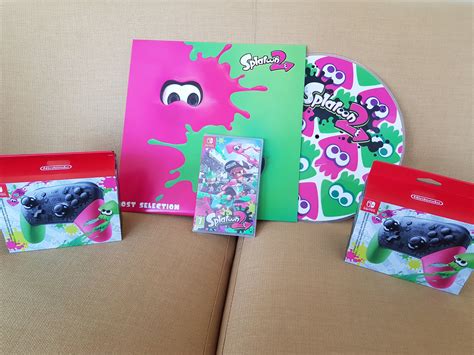 One of these items dispatched sooner than the other. . Splatoon vinyl